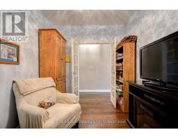 101 - 400 ROMEO STREET N - 15