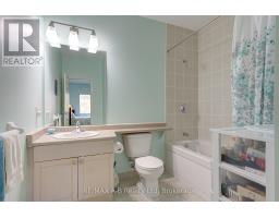 101 - 400 ROMEO STREET N - 33