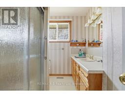 175 MOWAT STREET - 21
