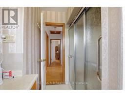 175 MOWAT STREET - 22