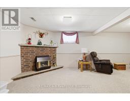 175 MOWAT STREET - 30
