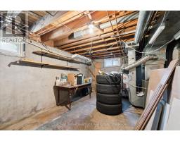92 VICTORIA ROAD N - 33