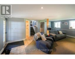 3595 BRUCE ROAD 3 - 14