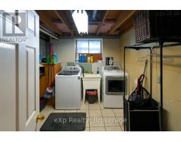 3595 BRUCE ROAD 3 - 20