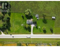 3595 BRUCE ROAD 3 - 35
