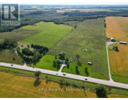 3595 BRUCE ROAD 3 - 36