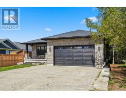 18 GEDDES STREET W - 32