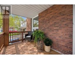 30 HURON STREET - 3