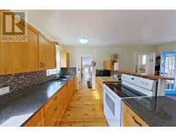 32 RATTENBURY STREET W - 3