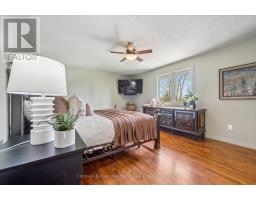 25 RIVERVIEW DRIVE - 23