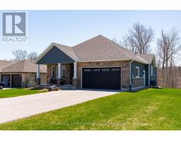 401 ALGOMA CRESCENT - 1