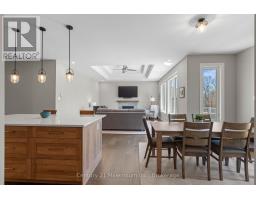 401 ALGOMA CRESCENT - 12