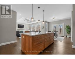 401 ALGOMA CRESCENT - 18