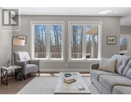 401 ALGOMA CRESCENT - 24
