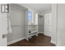 401 ALGOMA CRESCENT - 32