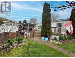 UNIT No.45 PORTSIDE DRIVE N - 77719 BLUEWATER HIGHWAY - 1