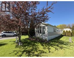 UNIT No.45 PORTSIDE DRIVE N - 77719 BLUEWATER HIGHWAY - 14