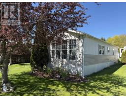 UNIT No.45 PORTSIDE DRIVE N - 77719 BLUEWATER HIGHWAY - 15