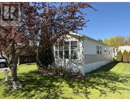 UNIT No.45 PORTSIDE DRIVE N - 77719 BLUEWATER HIGHWAY - 16