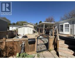 UNIT No.45 PORTSIDE DRIVE N - 77719 BLUEWATER HIGHWAY - 19