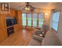 UNIT No.45 PORTSIDE DRIVE N - 77719 BLUEWATER HIGHWAY - 5
