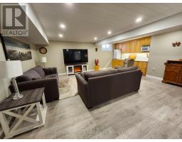 230 4TH STREET CRESCENT - 16