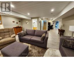 230 4TH STREET CRESCENT - 17