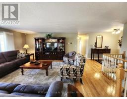 230 4TH STREET CRESCENT - 6