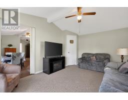 404 BROWNS LANE - 15