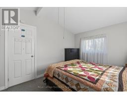 404 BROWNS LANE - 21