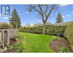 5 JACKSON CRESCENT - 19