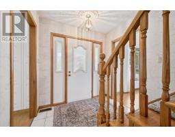 5 JACKSON CRESCENT - 27