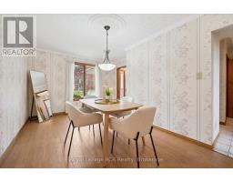 5 JACKSON CRESCENT - 28