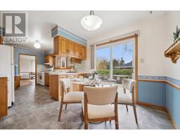 5 JACKSON CRESCENT - 35