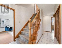 5 JACKSON CRESCENT - 46