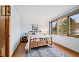5 JACKSON CRESCENT - 47