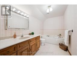 5 JACKSON CRESCENT - 8