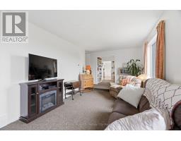 13 RAVINE PARK ROAD S - 18