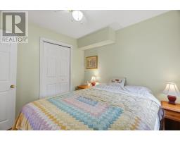 13 RAVINE PARK ROAD S - 22