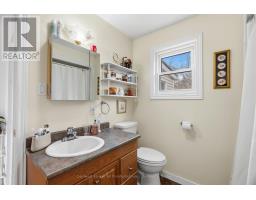 13 RAVINE PARK ROAD S - 26