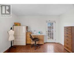 13 RAVINE PARK ROAD S - 34