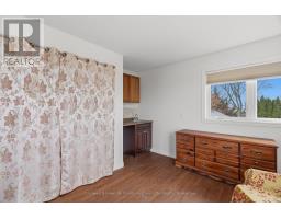 13 RAVINE PARK ROAD S - 36