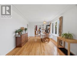 13 RAVINE PARK ROAD S - 9