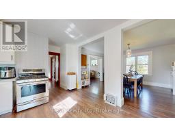 236 HURON ROAD - 6