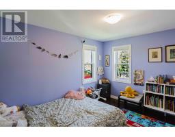 166 MACDONALD LANE - 22