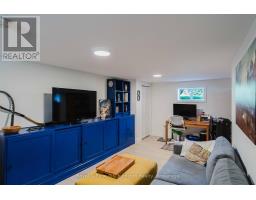 166 MACDONALD LANE - 29