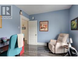 124 CAMBRIA STREET - 26