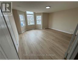 725 PARIS BOULEVARD - 14
