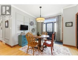 81 HURON STREET - 15