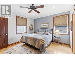 81 HURON STREET - 33
